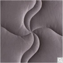 南极人（NanJiren）加厚多针床垫子榻榻米海绵垫被 可折叠加厚防滑双人床褥垫子 1.8米床