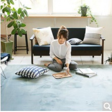 迈亚地毯 加厚亮光珊瑚绒地垫客厅卧室茶几地毯 飘窗垫 床边毯 80*160cm灰色